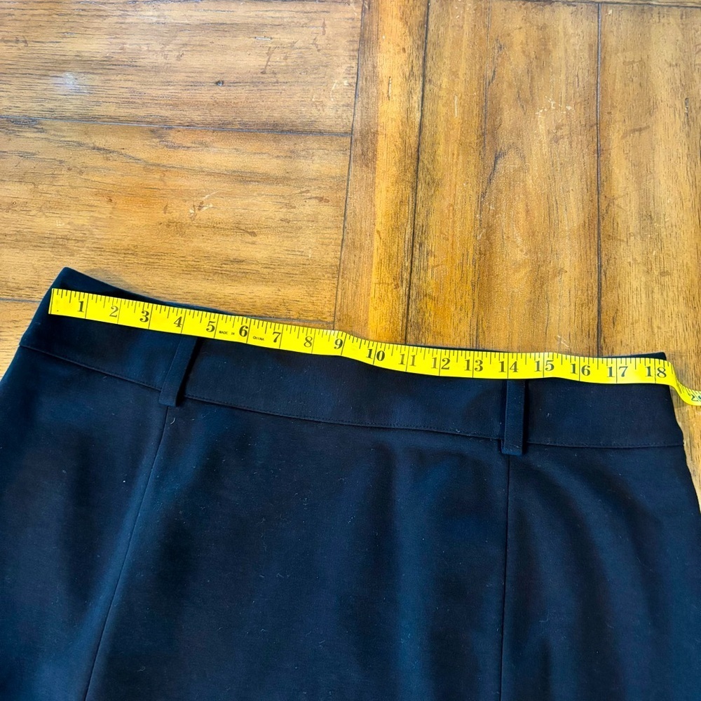 Ann Taylor Black Classic Pleat Skirt,size 16, Office Church Everyday Preppy Chic - Picture 8 of 9